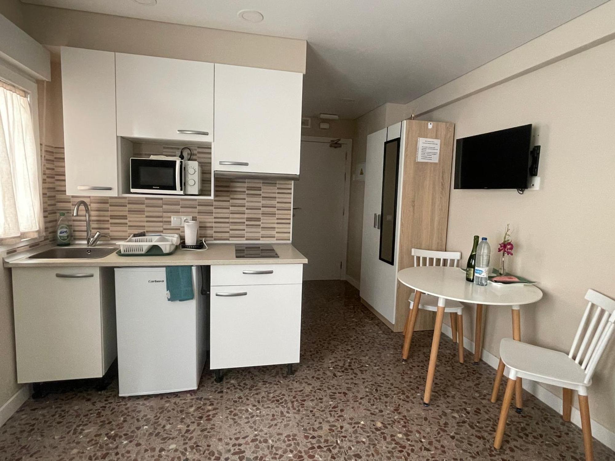 Apartamentos Belladorm Бенідорм Екстер'єр фото