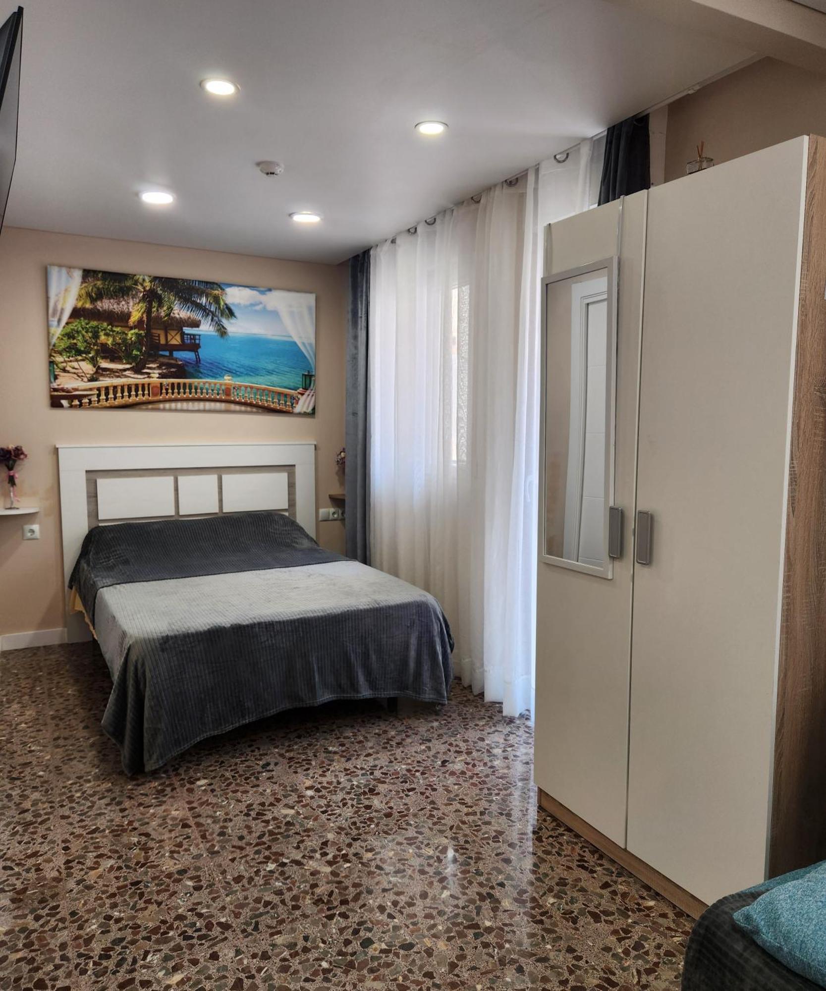 Apartamentos Belladorm Бенідорм Екстер'єр фото