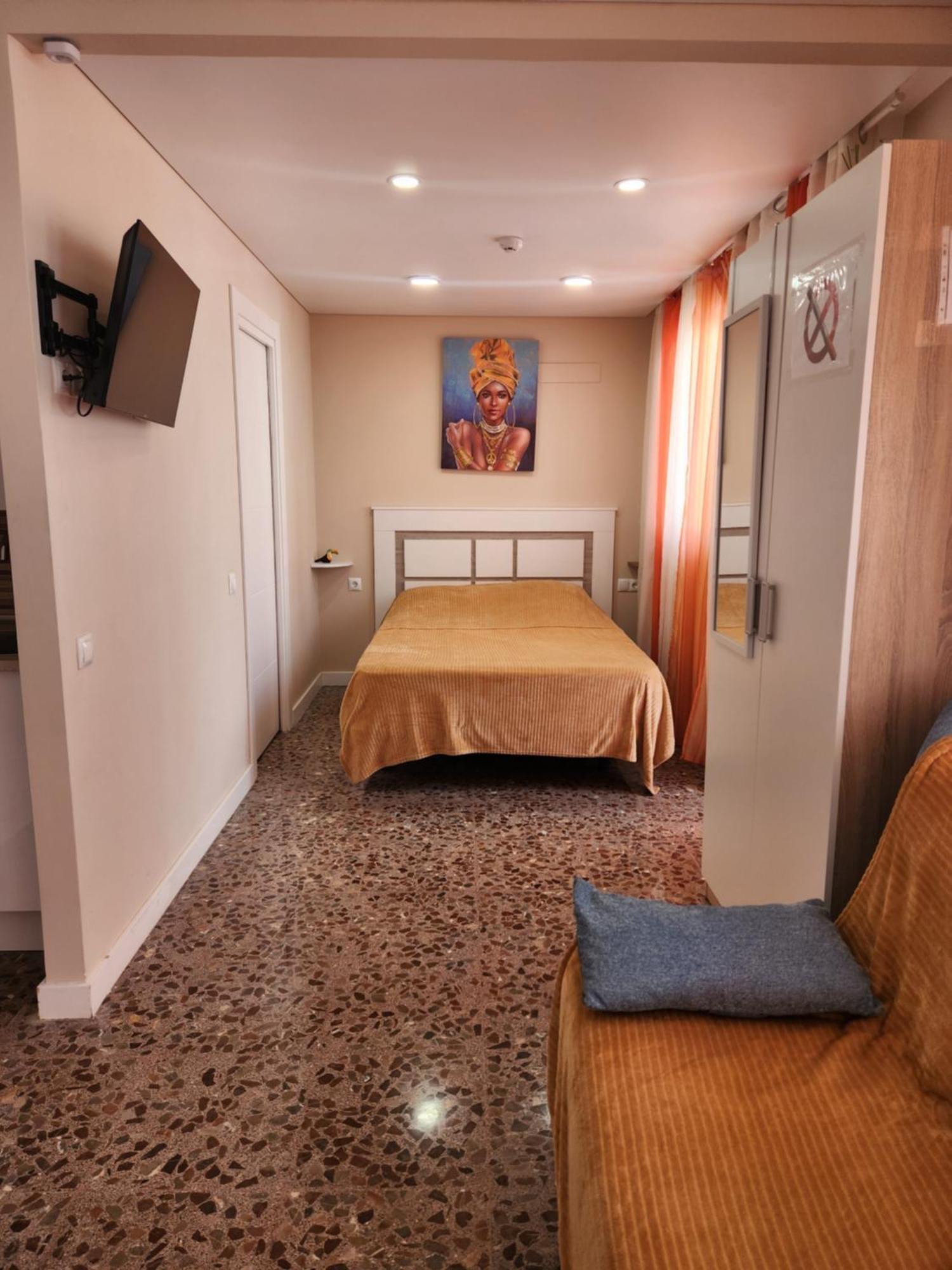Apartamentos Belladorm Бенідорм Екстер'єр фото