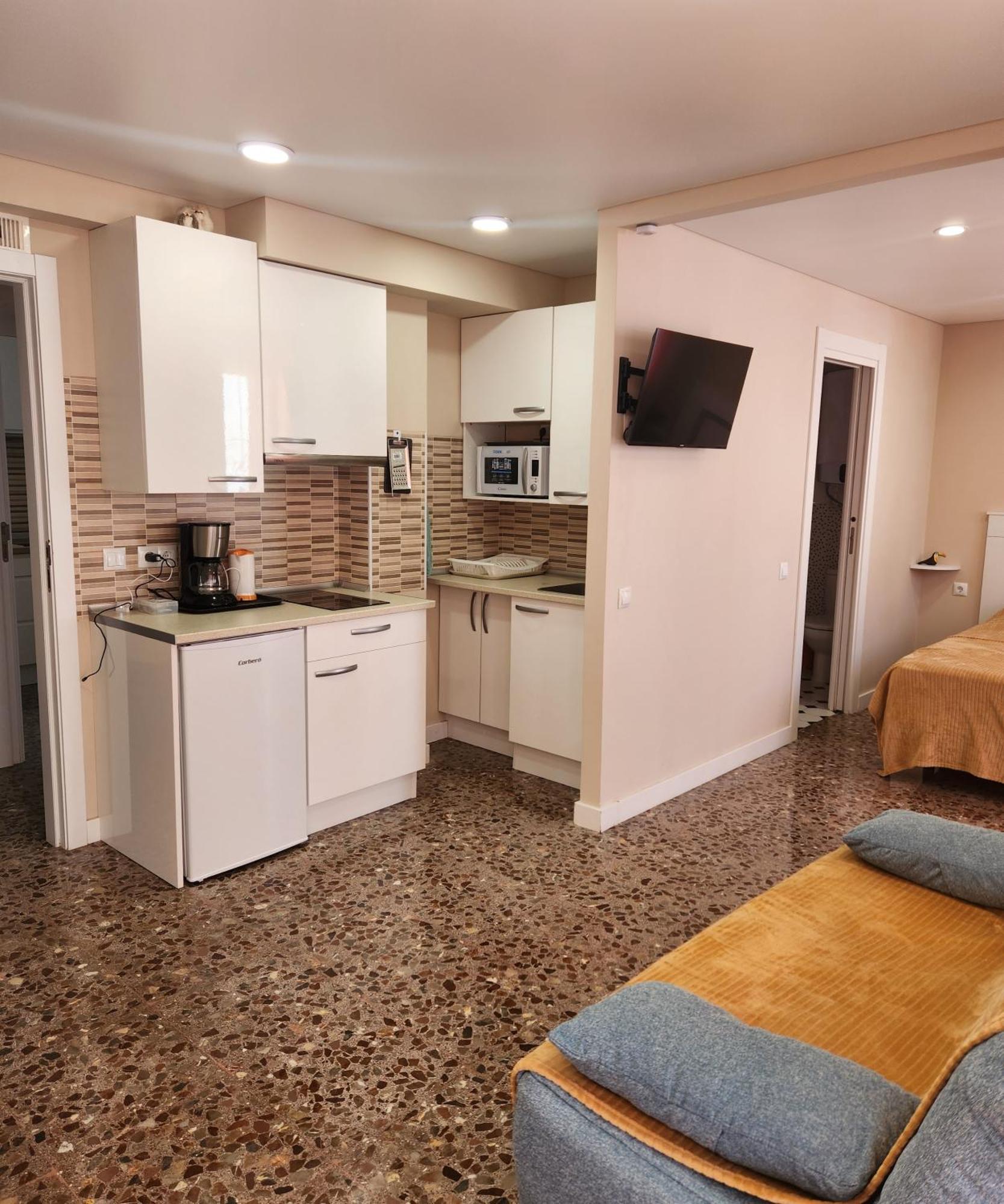 Apartamentos Belladorm Бенідорм Екстер'єр фото