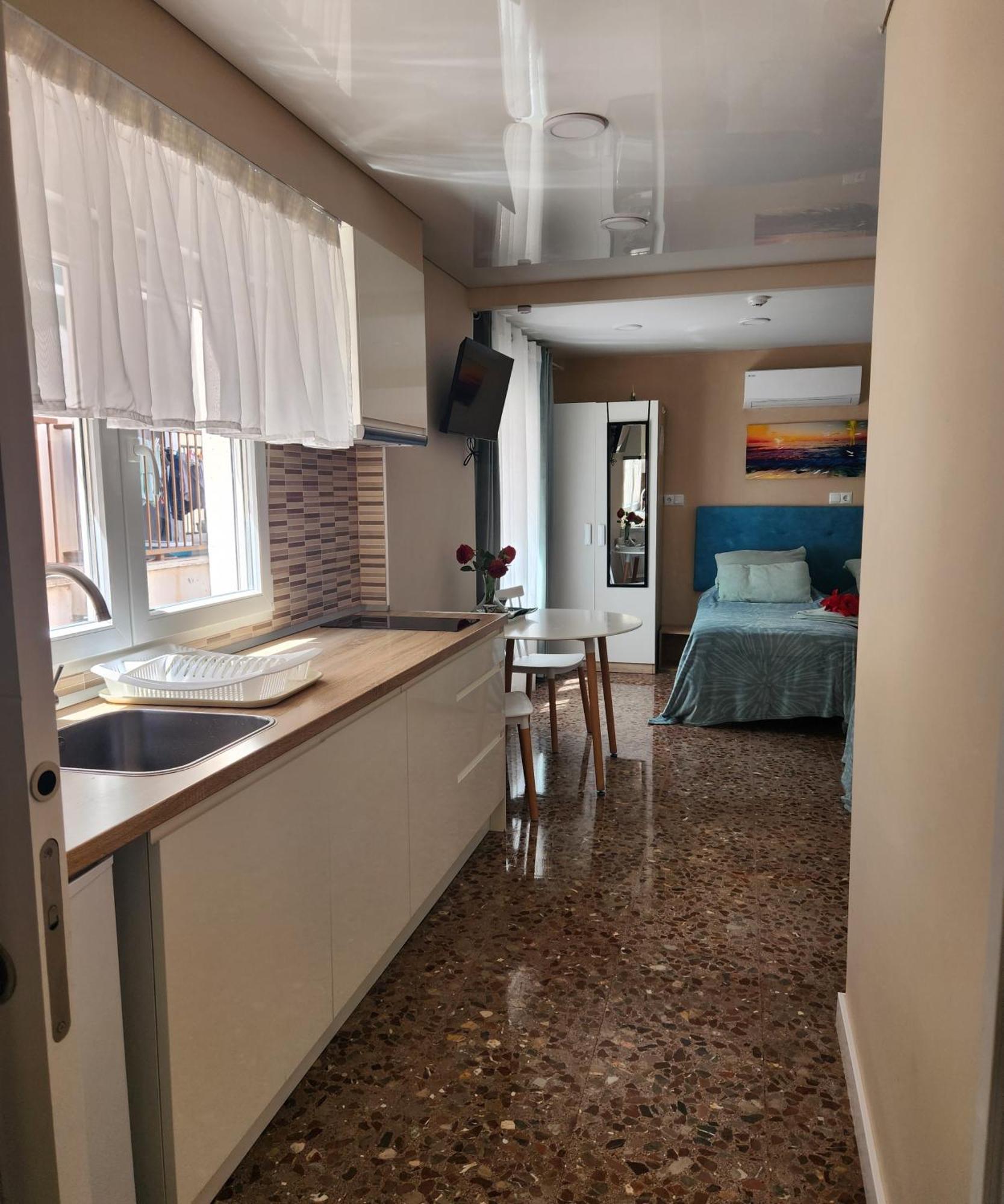 Apartamentos Belladorm Бенідорм Екстер'єр фото